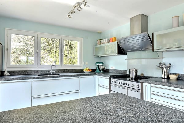 EXKLUSIVES EINFAMILIENHAUS AM WALDRAND – RUHE, NATUR & NÄHE ZU BASEL 32