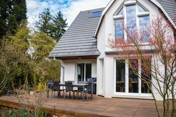 EXKLUSIVES EINFAMILIENHAUS AM WALDRAND – RUHE, NATUR & NÄHE ZU BASEL 9