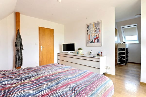 EXKLUSIVES EINFAMILIENHAUS AM WALDRAND – RUHE, NATUR & NÄHE ZU BASEL 26