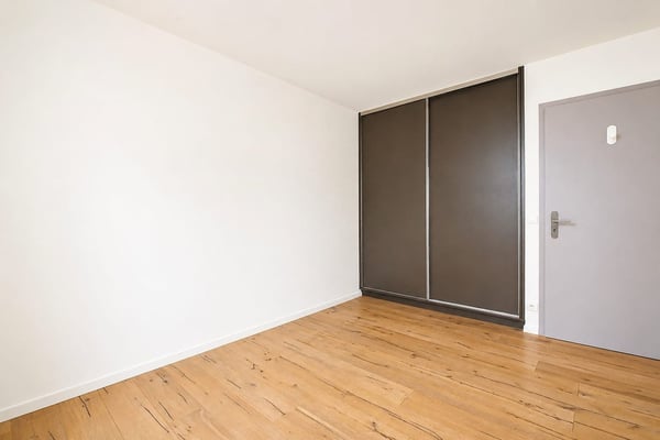 Buschwiller – Bright duplex apartment with terrace, no overlook, green setting 18