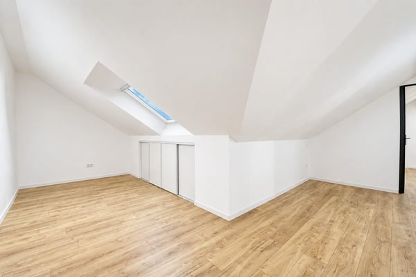 Buschwiller – Bright duplex apartment with terrace, no overlook, green setting 21
