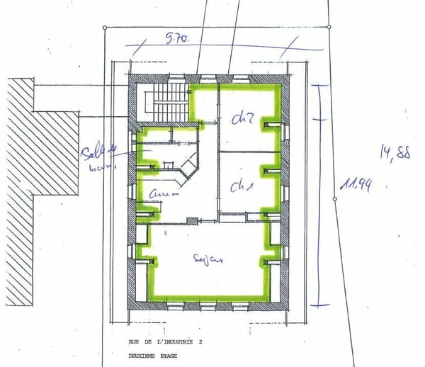 Spacieux appartement PPE de 5.5 pièces à rénover Au coeur de Ste-Croix 13
