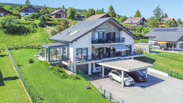 Maison mitoyenne de 5.5 pces avec véranda, garage et couvert 5