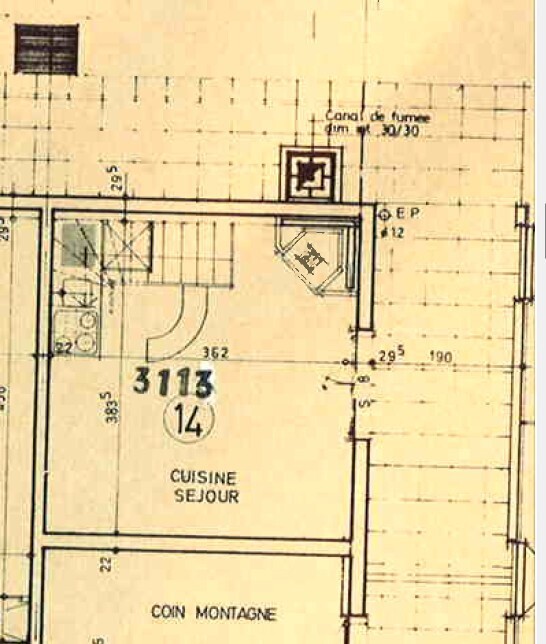 Studio/duplex avec balcon-terrasse 11