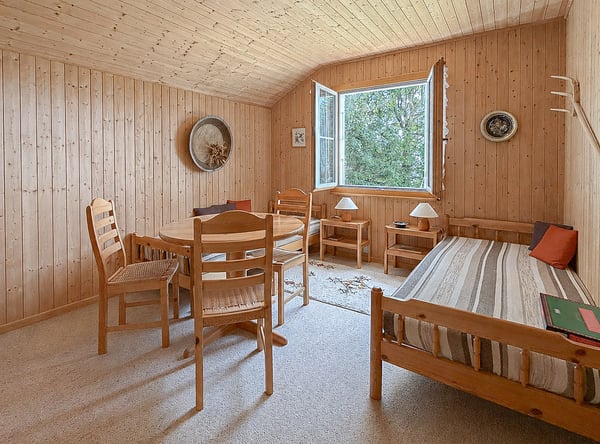 Chalet de 4 pces sur grand terrain de 3'316 m2 Vue imprenable 11