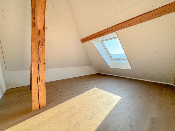 Magnifique duplex de 3.5 pces avec mezzanine/bureau ouvert 8