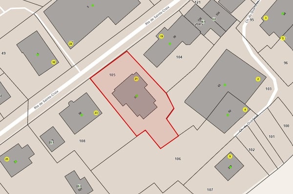 Maison de 2 logements avec droit d'habitation et 3 garages 5