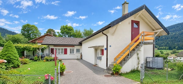 Maison villageoise de 5 pièces avec jardin et terrasse 1