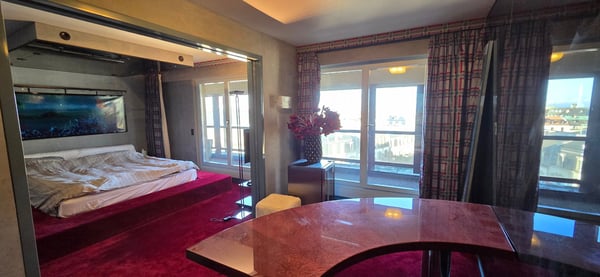 Emplacement unique pour ce superbe appartement en étage proche de toutes les commodités 10