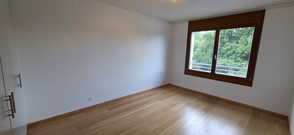 Superbe appartement en attique de 7.5 pièces à Bernex 8