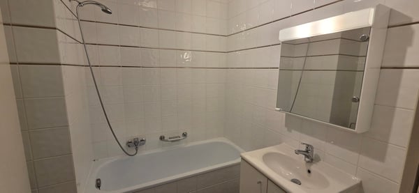 Gradelle 18, Appartement de 2 pièces au 3ème. 5
