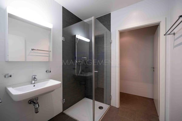 Florissant - Malagnou - Ch. de la Florence, 1 pièces, au rez 12