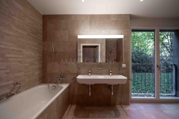 Florissant - Malagnou - Ch. de la Florence, 1 pièces, au rez 13