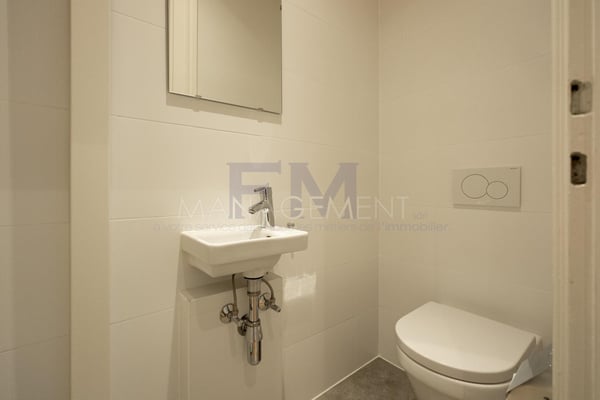 Rue Jean-Gabriel Eynard - 3,5 pièces d'env. 76 m² au 2ème étage 11