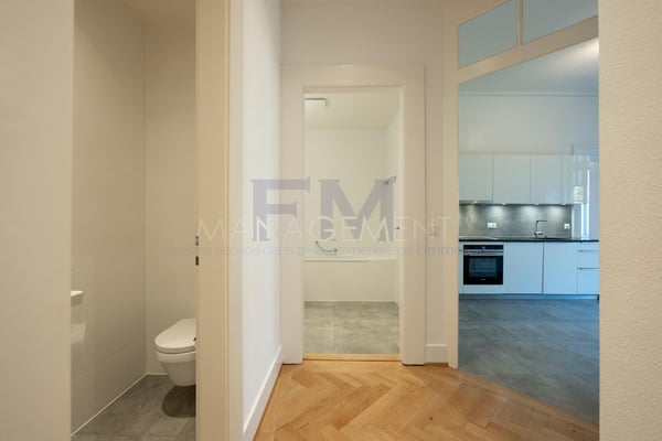 Rue Jean-Gabriel Eynard - 3,5 pièces d'env. 76 m² au 2ème étage 7