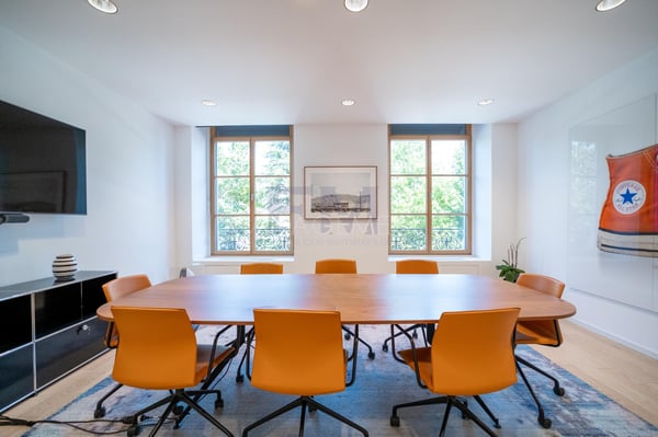 Rive droite, Bureaux , 7 rue des Alpes, 1er étage 4