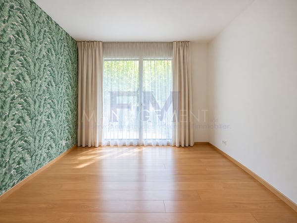 Chemin du Velours - 5 pièces d'env. 145 m² au rez-de-chaussée 4