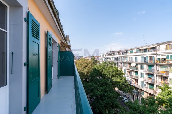 Rue de la Canonnière ? 2,5 pièces d'environ 36 m² au 5ème étage 12