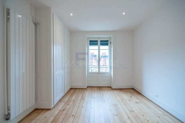 Avenue de la Jonction ? 5 pièces d'env. 107 m² au 5 ème étage 2