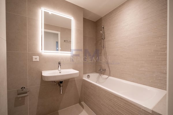 Rue Henri-Christiné ? 3,5 pièces d'env. 70.6 m² au 5ème étage & combles aménagés 5