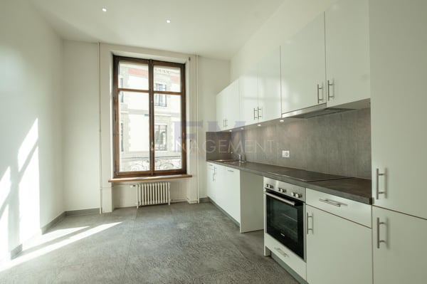 Boulevard des Philosophes ? 4 pièces d'env. 122 m² au 2ème étage 9