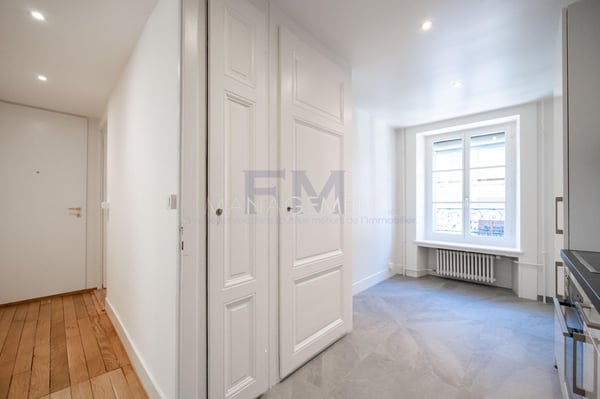 Pâquis, rue de Monthoux, 2 pièces au 3ème étage, env 31m2 5