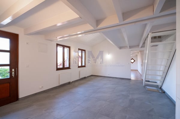 Rue du Gothard ? 3 pièces d'environ 47 m² au 2ème étage 8