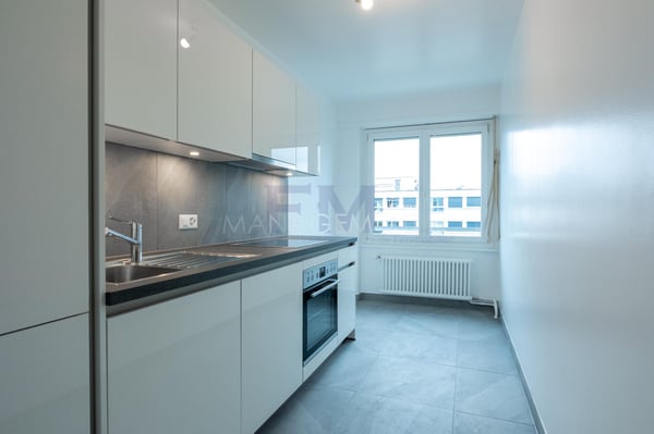 Avenue De-Luserna ? 2 pièces d'env. 34 m² au 6ème étage 10