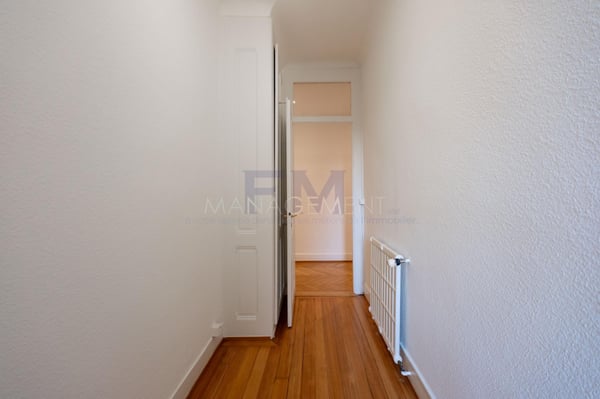 Cluse/Hôpital - Rue Barthélémy-Menn - 5 pièces au 4ème étage, env. 100m2 10