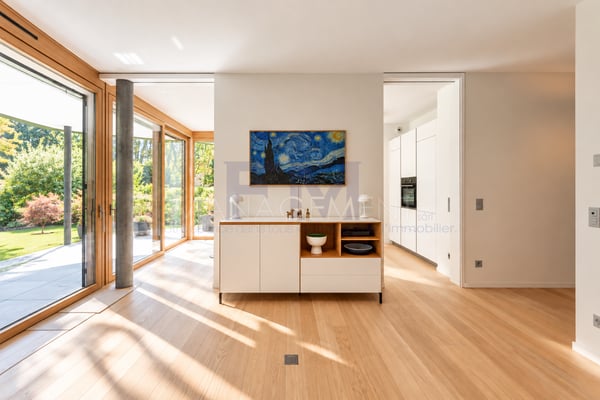 Pregny-Chambésy ? Appartement en duplex de 5 pièces avec rez inférieur habitable, grandes terrasses et jardin traversant 7