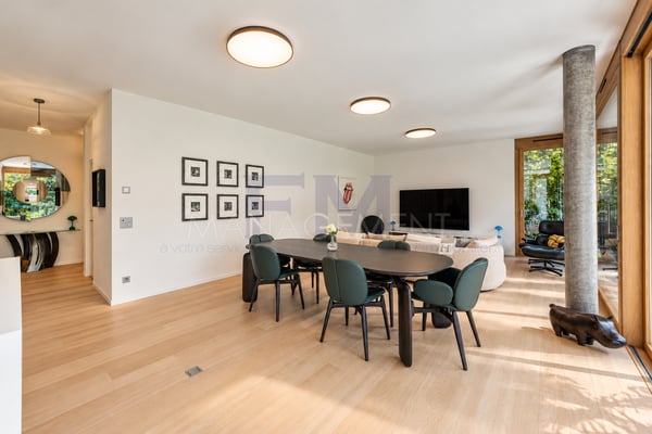 Pregny-Chambésy ? Appartement en duplex de 5 pièces avec rez inférieur habitable, grandes terrasses et jardin traversant 4