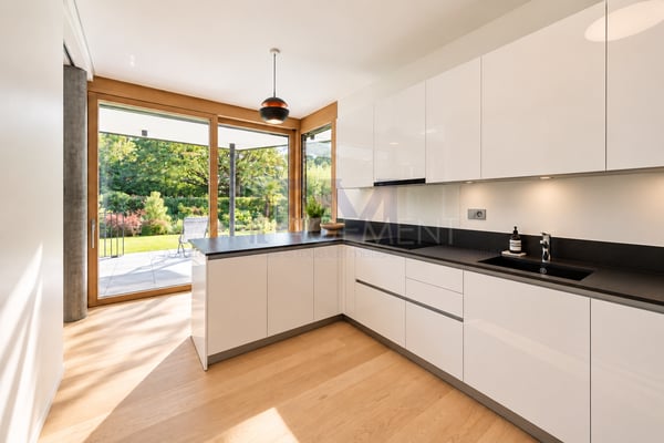 Pregny-Chambésy ? Appartement en duplex de 5 pièces avec rez inférieur habitable, grandes terrasses et jardin traversant 6