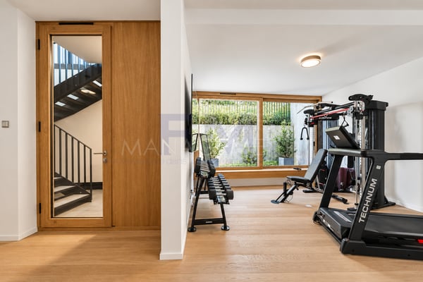 Pregny-Chambésy ? Appartement en duplex de 5 pièces avec rez inférieur habitable, grandes terrasses et jardin traversant 10