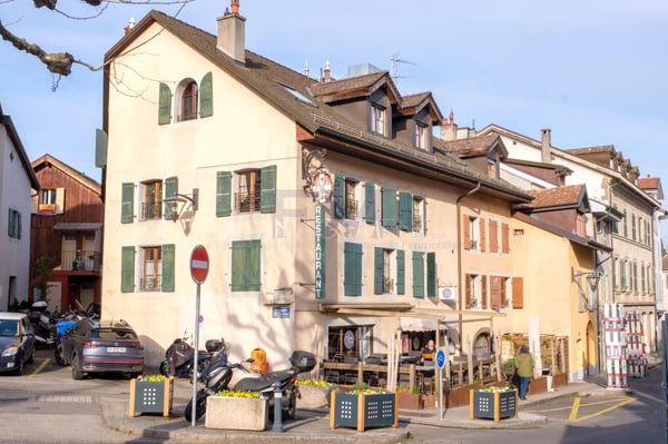 Rue du Gothard ? 2 pièces d'environ 30 m² au rez-inférieur 3