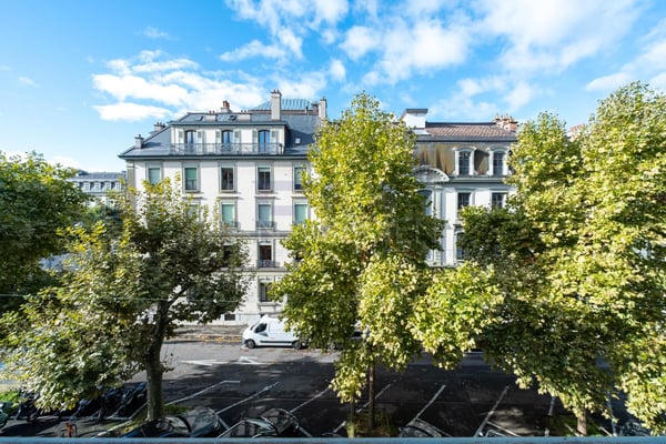 Rue Jean-Gabriel Eynard / Cours des Bastion ? Luxueux Bureaux dans immeuble de prestige 1