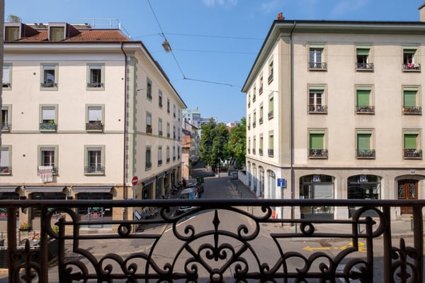 Rue des Grottes ? 2 pièces d'env. 28 m² au 1er étage 2