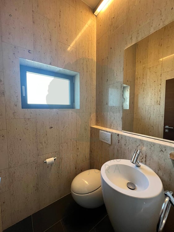 Magnifique maison d'architecte de 300m2 sur une parcelle de 2'333m2 6