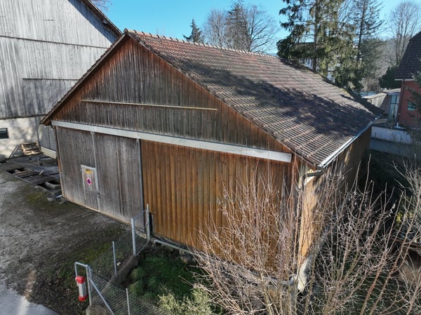 Hangar de 260m2  en plein centre de Porrentruy 1