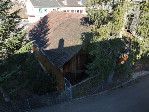 Hangar de 260m2  en plein centre de Porrentruy 3