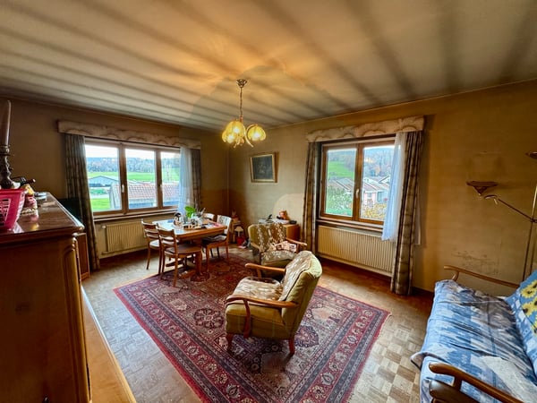Charmante maison avec beau potentiel à Courtedoux 9