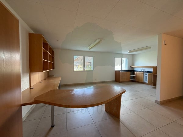 Cabinet médical de 210 m² au rez-de-chaussée - Courfaivre 2