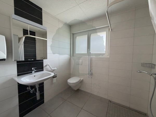 Espace de 176 m² au rez-de-chaussée - Courfaivre Potentiel appartement 5