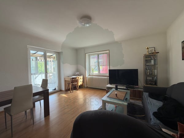 Maison locative composée de trois appartements à Cornol 5