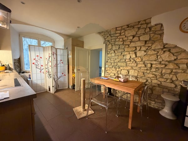 Appartement de caractère de 4 pièces en vieille ville de Porrentruy 6