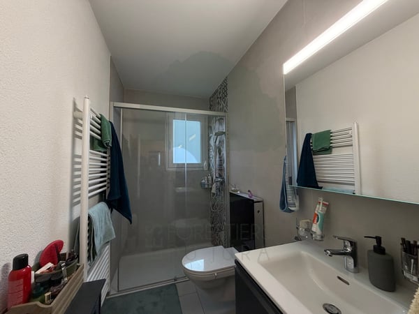 Belle maison familiale de 146 m² sur une parcelle de 818m2 à Alle 12