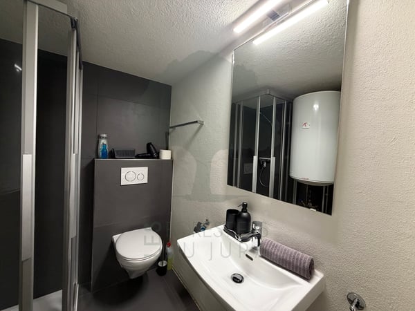 Studio meublé en vieille ville de Porrentruy 6