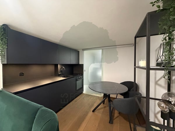 Studio meublé en vieille ville de Porrentruy 1