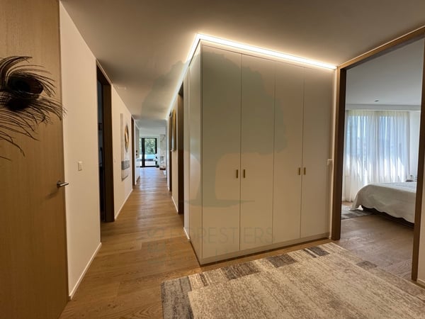 Superbe appartement 5.5 pièces de 170 m² avec terrasse de 62 m² 2