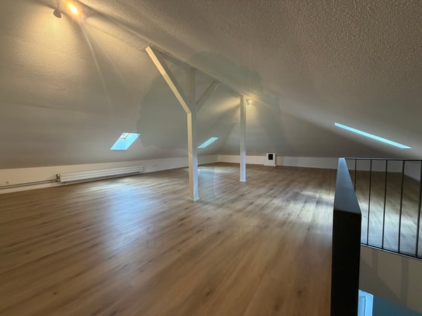 Spacieux 4.5 pièces en duplex entièrement rénové à Delémont 8
