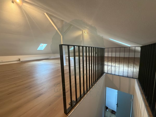Spacieux 4.5 pièces en duplex entièrement rénové à Delémont 9